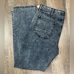 FINAL PRICE DROP NWT Arizona Jeans